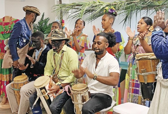 'Colón experience' incluye la presentación de bailes congo. 'Colón experience' incluye la presentación de bailes congo.
