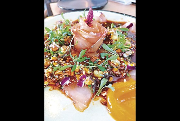 Tiradito trufado Tiradito trufado