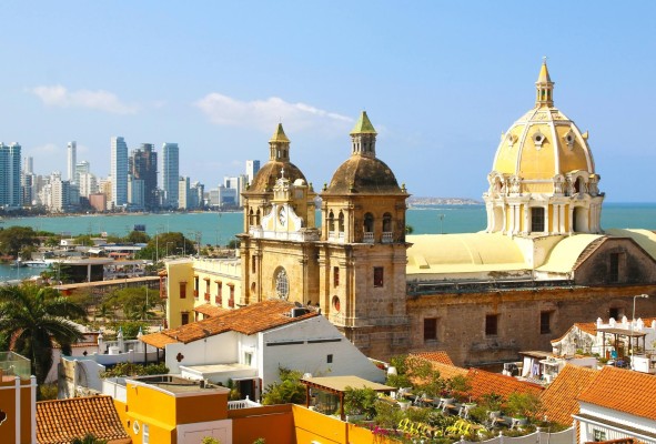 140 películas de todo el mundo serán proyectadas en diferentes espacios de Cartagena de Indias. 140 películas de todo el mundo serán proyectadas en diferentes espacios de Cartagena de Indias.