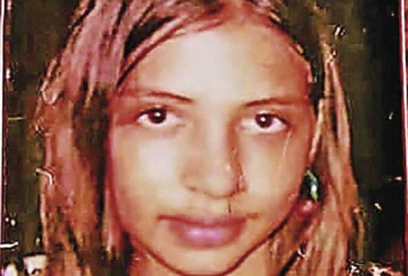 Luz Clarita Domínguez. Julio 2012. 14 años Desaparición forzada Los Santos Estatus: Se mantiene abierta la investigación bajo un proceso en el sistema inquisitivo mixto. No hay persona vinculada o indagada hasta el momento. Luz Clarita Domínguez. Julio 2012. 14 años Desaparición forzada Los Santos Estatus: Se mantiene abierta la investigación bajo un proceso en el sistema inquisitivo mixto. No hay persona vinculada o indagada hasta el momento.