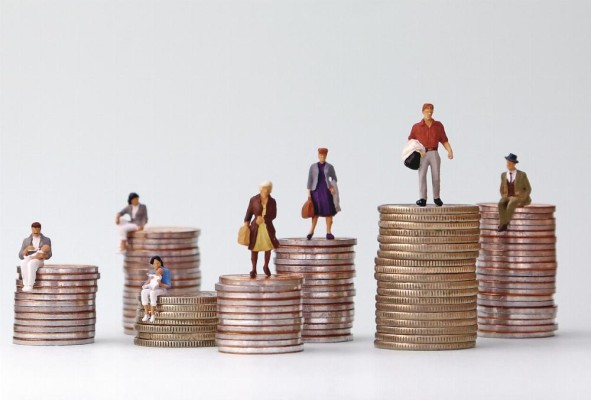 La brecha de riquezas y las deudas suponen uno de los mayores retos que afecta a la economía de los países en desarrollo. La brecha de riquezas y las deudas suponen uno de los mayores retos que afecta a la economía de los países en desarrollo.