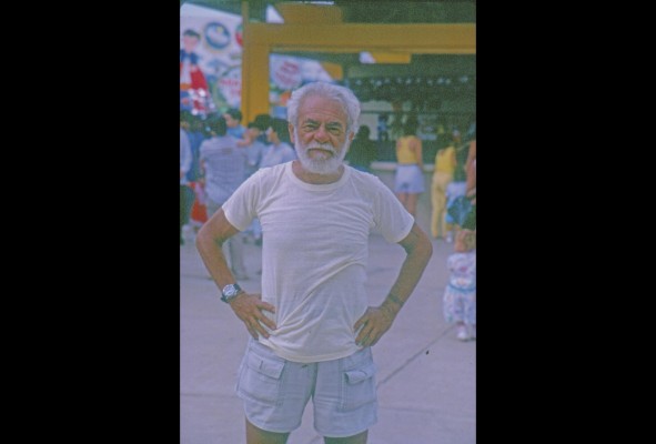 Chuchú en los años 1990, poco antes de morir. Chuchú corría dos horas diarias en el Parque Omar. Chuchú en los años 1990, poco antes de morir. Chuchú corría dos horas diarias en el Parque Omar.