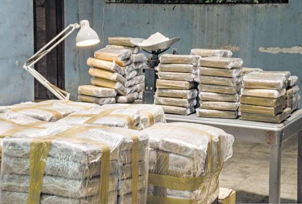 Centroamérica se está volviendo una pieza clave en la distribución de cocaína en Europa. Centroamérica se está volviendo una pieza clave en la distribución de cocaína en Europa.