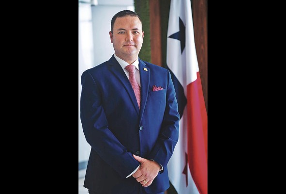 Enrique Clément preside la Cámara Marítima de Panamá y es gerente de mercadeo y servicio al cliente de Manzanillo International Terminal. Enrique Clément preside la Cámara Marítima de Panamá y es gerente de mercadeo y servicio al cliente de Manzanillo International Terminal.