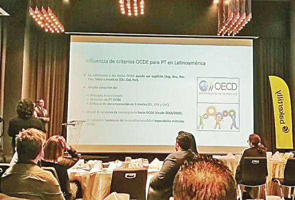 La incorporación del plan BEPS y el desarrollo de negocios en Latinoamérica en la era post-BETS se analizaron en un conversatorio. La incorporación del plan BEPS y el desarrollo de negocios en Latinoamérica en la era post-BETS se analizaron en un conversatorio.