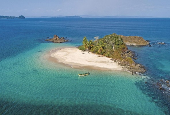 Parque Nacional Coiba, Patriomonio Natural de Panamá desde 2005. Parque Nacional Coiba, Patriomonio Natural de Panamá desde 2005.