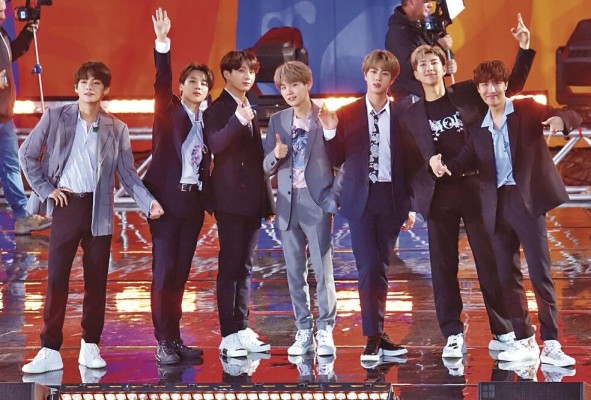 BTS ganó Mejor Grupo de K-Pop en los MTV MA's. BTS ganó Mejor Grupo de K-Pop en los MTV MA's.