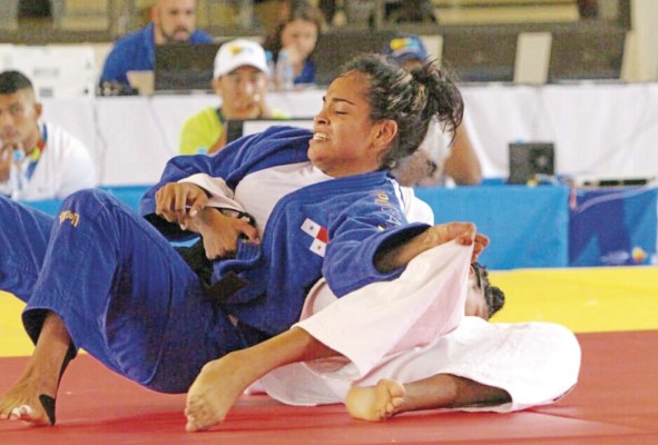 Kristine Jiménez. Kristine Jiménez.