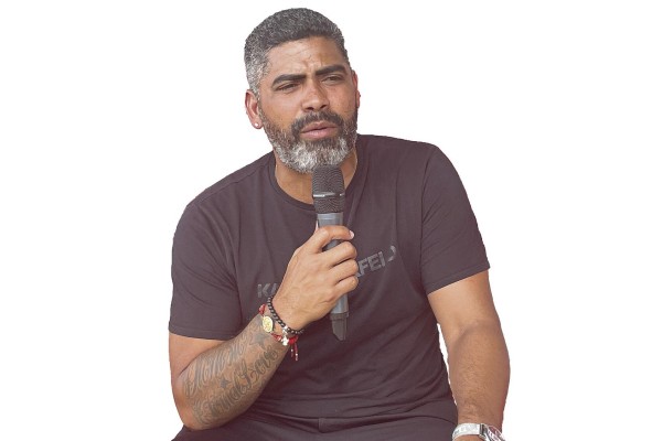 Gabriel 'Gavilán' Gómez es el director deportivo del Sporting de San Miguelito. Gabriel 'Gavilán' Gómez es el director deportivo del Sporting de San Miguelito.