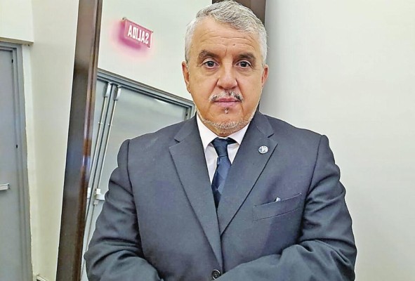 Adoniram Sanches Peraci, coordinador subregional de la FAO para Mesoamérica y representante del organismo en Panamá y Costa Rica. Adoniram Sanches Peraci, coordinador subregional de la FAO para Mesoamérica y representante del organismo en Panamá y Costa Rica.