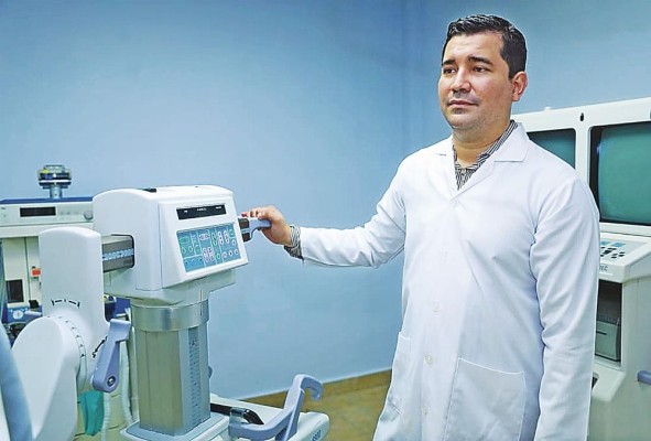 Ernesto Ibarra es egresado de la Universidad Latina de Panamá. Ernesto Ibarra es egresado de la Universidad Latina de Panamá.