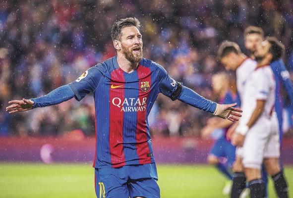 El argentino Leo Messi, juega como delantero o centrocampista y ha ganado su buena reputación a pulso. El argentino Leo Messi, juega como delantero o centrocampista y ha ganado su buena reputación a pulso.