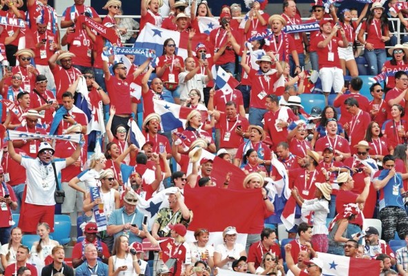 El aficionado panameño ha hecho conexión con la selección mayor de fútbol, que busca trascender internacionalmente. El aficionado panameño ha hecho conexión con la selección mayor de fútbol, que busca trascender internacionalmente.