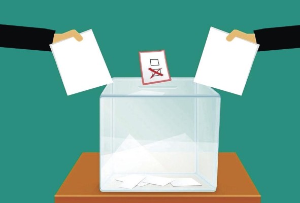 Los políticos de esta era suelen gastar miles de dólares en asesores de imagen, expertos en comunicación verbal y no verbal. Los políticos de esta era suelen gastar miles de dólares en asesores de imagen, expertos en comunicación verbal y no verbal.