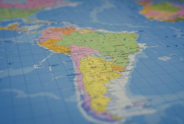 Latinoamérica es una de las regiones más afectadas por la pandemia. Latinoamérica es una de las regiones más afectadas por la pandemia.