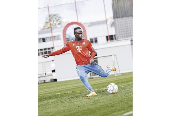 Sadio Mané durante un entrenamiento. Sadio Mané durante un entrenamiento.