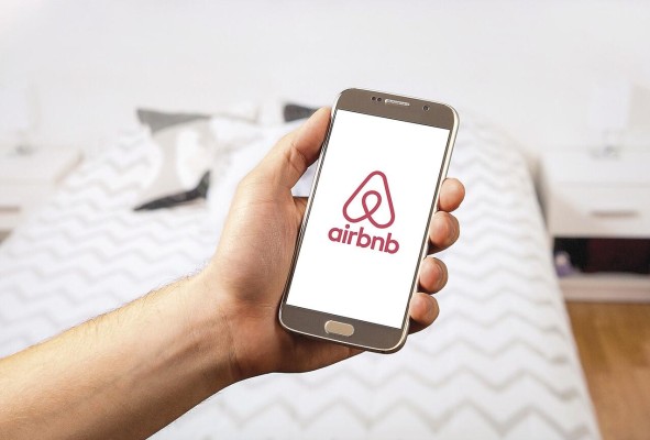 Piden regular Airbnb en Panamá Piden regular Airbnb en Panamá