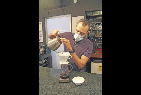 Cafetear quiere destacar la excelente calidad del café panameño. Cafetear quiere destacar la excelente calidad del café panameño.
