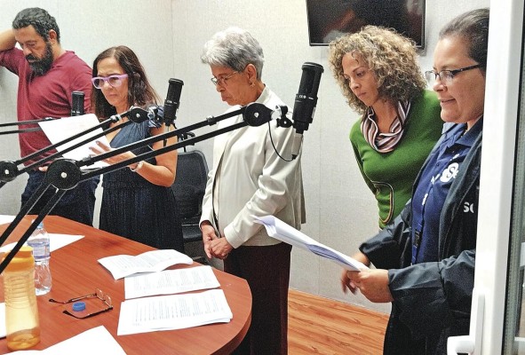 El radioteatro se transmitirá en Nacional FM y Crisol FM el lunes 3 de abril y después desde el jueves 6 hasta el domingo 9 del mismo mes. El radioteatro se transmitirá en Nacional FM y Crisol FM el lunes 3 de abril y después desde el jueves 6 hasta el domingo 9 del mismo mes.