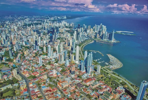 Aún pese a la pandemia, Panamá sigue siendo el país con el mayor crecimiento económico de la región. Aún pese a la pandemia, Panamá sigue siendo el país con el mayor crecimiento económico de la región.