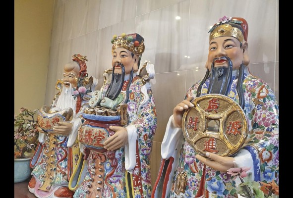 La tradición del 'dim dum' es originaria del sur de China, específicamente de la ciudad portuaria de Cantón. La tradición del 'dim dum' es originaria del sur de China, específicamente de la ciudad portuaria de Cantón.