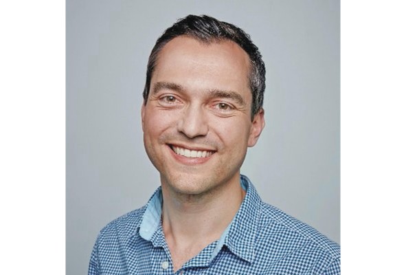 Nathan Blecharczyk37 años Cofundador y director de estrategia de Airbnb Nathan Blecharczyk37 años Cofundador y director de estrategia de Airbnb