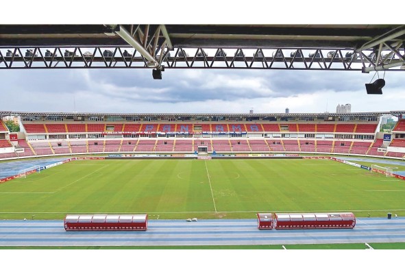 El Estadio Rommel Fernández Gutiérrez es una de las probables sedes por parte de Panamá para la cita mundialista de agosto del próximo año. El Estadio Rommel Fernández Gutiérrez es una de las probables sedes por parte de Panamá para la cita mundialista de agosto del próximo año.