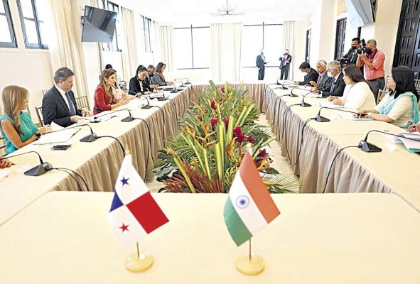 Autoridades panameñas y de la India fortalecieron acuerdos de cooperación durante reunión Autoridades panameñas y de la India fortalecieron acuerdos de cooperación durante reunión