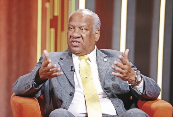 Adolfo Quintero: 'Lo que tenemos que hacer es planificar, sentarnos, para llegar a acuerdos' Adolfo Quintero: 'Lo que tenemos que hacer es planificar, sentarnos, para llegar a acuerdos'