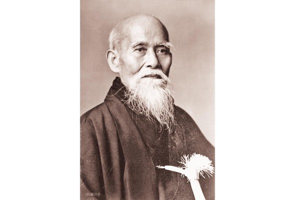 Maestro Morihei Ueshiba Maestro Morihei Ueshiba