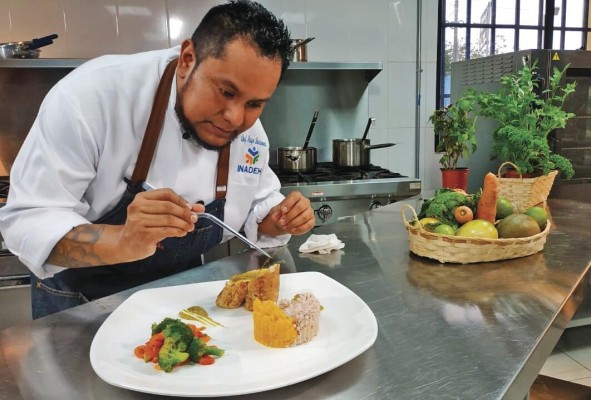 'Todo lo que sé', instructores culinarios comparten sus conocimientos 'Todo lo que sé', instructores culinarios comparten sus conocimientos