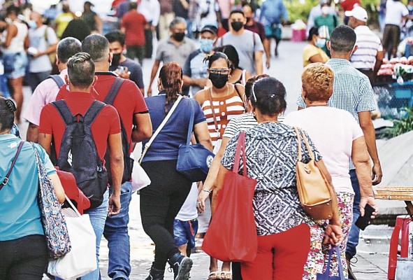 Los ciudadanos están en su pleno derecho de exigir estar informados de las acciones del gobierno en el uso de los recursos, ya que son de naturaleza pública. Los ciudadanos están en su pleno derecho de exigir estar informados de las acciones del gobierno en el uso de los recursos, ya que son de naturaleza pública.