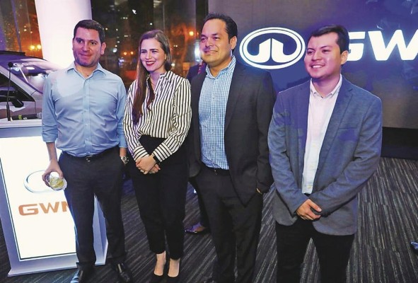 Marco Salaverria, Martina Peñalba, Virgilio López y Samuel Castro Marco Salaverria, Martina Peñalba, Virgilio López y Samuel Castro