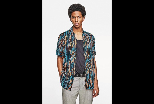 Los estampados y colores brillantes marcan tendencia este año. Los estampados y colores brillantes marcan tendencia este año.
