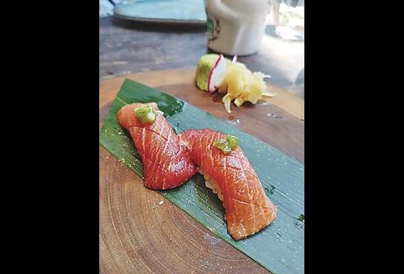 Nigiri de o-toro Nigiri de o-toro