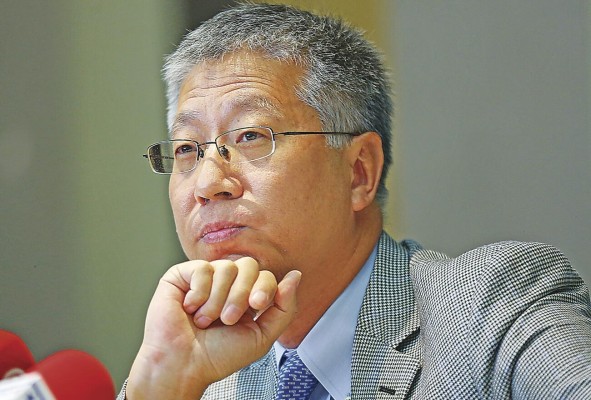 Wei Qiang, embajador de China Popular en Panamá. Wei Qiang, embajador de China Popular en Panamá.