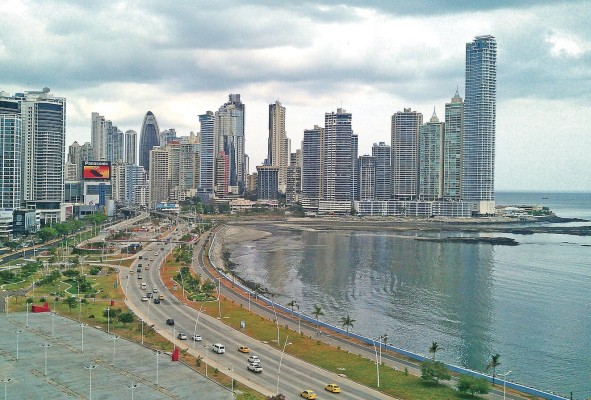 Panamá es parte de la lista 'negra' de paraísos fiscales de la Unión Europea. Panamá es parte de la lista 'negra' de paraísos fiscales de la Unión Europea.