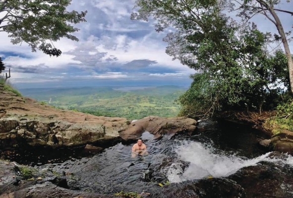Poza en chorro de Chorcha, Chiriquí Poza en chorro de Chorcha, Chiriquí