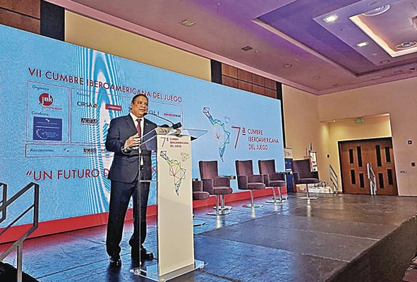 Manuel Sánchez, director de la JCJ, durante la séptima Cumbre Iberoamericana de Juego. Manuel Sánchez, director de la JCJ, durante la séptima Cumbre Iberoamericana de Juego.