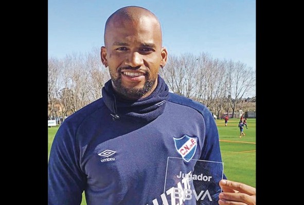 ¿Mejía o Calderón?, la portería espera dueño ¿Mejía o Calderón?, la portería espera dueño