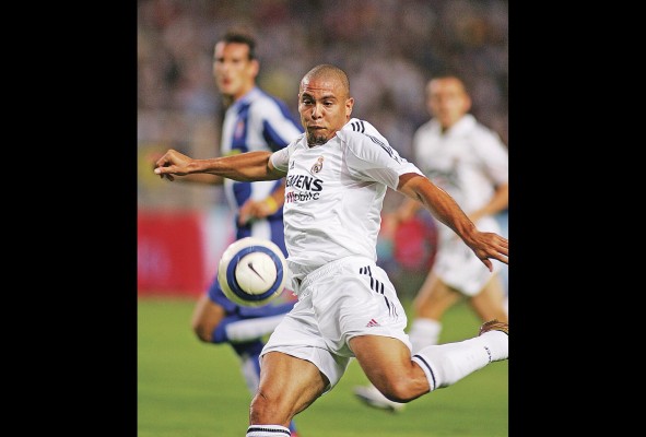 El explosivo Ronaldo tuvo un brillante rendimiento en Barcelona. El explosivo Ronaldo tuvo un brillante rendimiento en Barcelona.