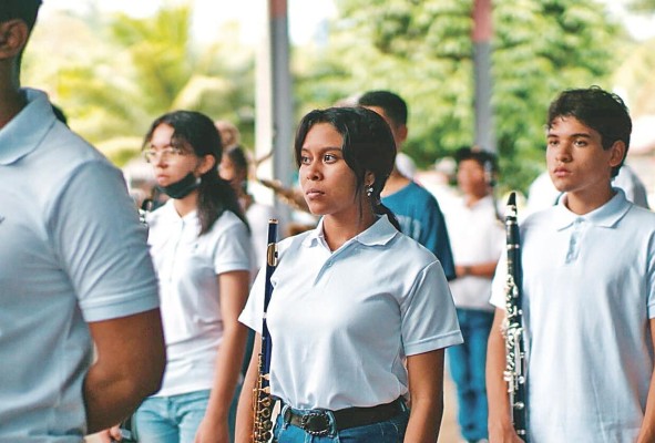 Integrantes de la banda de música del Centro Educativo Stella Sierra, en Arraiján, Panamá Oeste. Integrantes de la banda de música del Centro Educativo Stella Sierra, en Arraiján, Panamá Oeste.