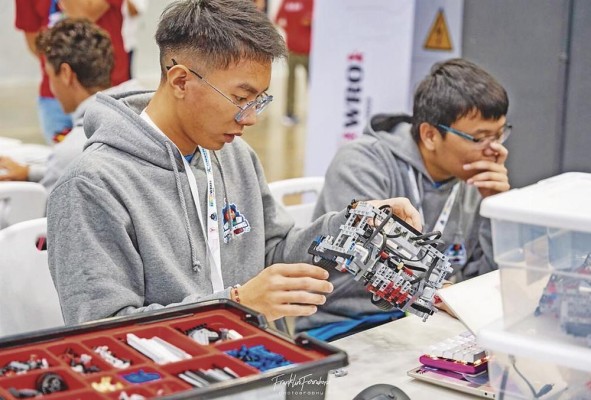Huawei se une a la Olimpiada Mundial de Robótica 2023 en Panamá para fomentar la educación STEAM Huawei se une a la Olimpiada Mundial de Robótica 2023 en Panamá para fomentar la educación STEAM
