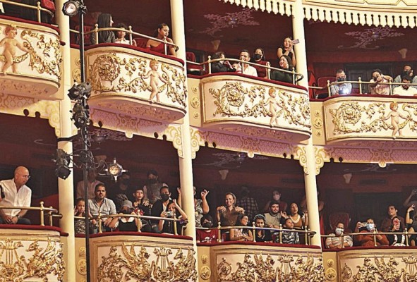 La quinta Gala inclusiva se realizará el sábado 2 de diciembre, en el Teatro Nacional. La quinta Gala inclusiva se realizará el sábado 2 de diciembre, en el Teatro Nacional.
