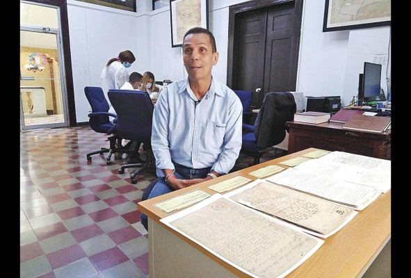 Un viaje a la historia de Panamá a través de letras antiguas Un viaje a la historia de Panamá a través de letras antiguas