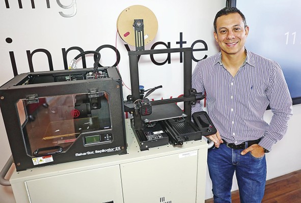 El experto en educación explicó al diario todas las problemáticas que presenta el sector educativo en Panamá hasta la actualidad. El experto en educación explicó al diario todas las problemáticas que presenta el sector educativo en Panamá hasta la actualidad.