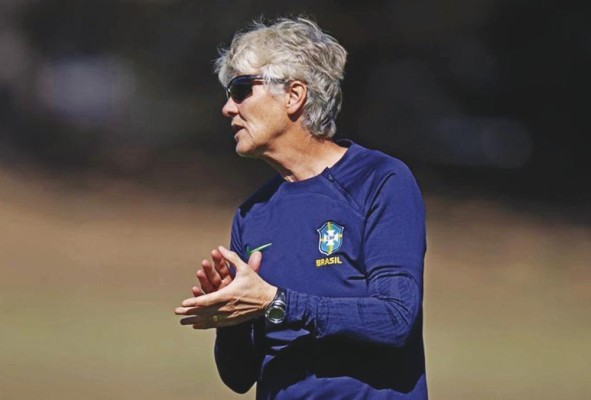 En Brasil la prestigiosa entrenadora sueca Pia Sundhage genera dudas. Su pobre campaña mundialista fue uno de los más sonoros fracasos del torneo. En Brasil la prestigiosa entrenadora sueca Pia Sundhage genera dudas. Su pobre campaña mundialista fue uno de los más sonoros fracasos del torneo.