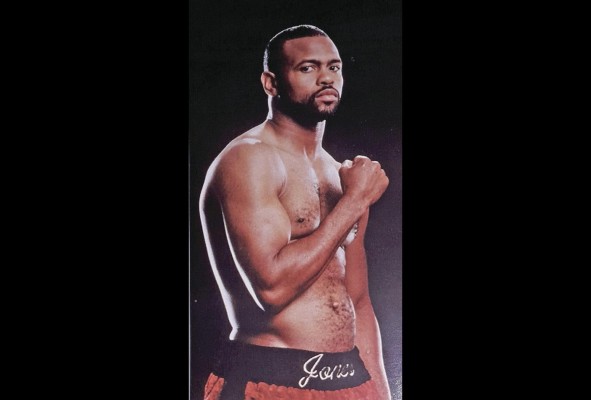 El estadounidense Roy Jones Jr. es uno de los favoritos para ser escogido al Salón de la Fama, clase 2022. El estadounidense Roy Jones Jr. es uno de los favoritos para ser escogido al Salón de la Fama, clase 2022.