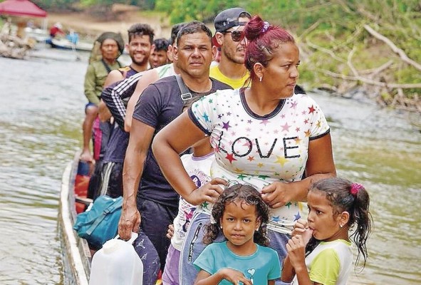 El desplazamiento forzado es una de las principales causas de conflicto actualmente. En el futuro más personas saldrán de sus países debido al cambio climático. El desplazamiento forzado es una de las principales causas de conflicto actualmente. En el futuro más personas saldrán de sus países debido al cambio climático.