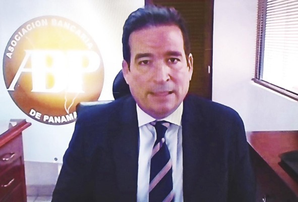 Carlos Berguido: 'Extender la moratoria bancaria sería fatal para la banca' Carlos Berguido: 'Extender la moratoria bancaria sería fatal para la banca'